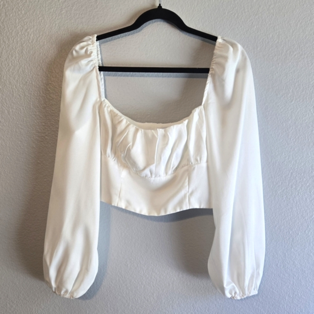 Princess Polly White Crop Top Milkmaid Style Neckline Size 12 Long Puff Sleeve